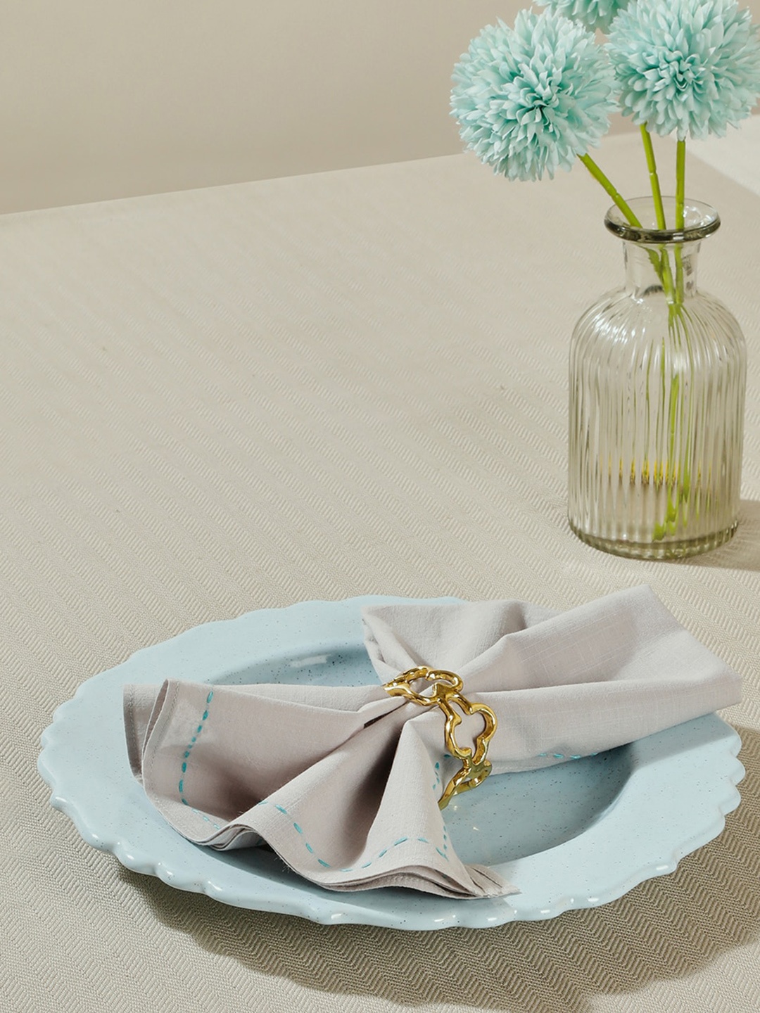 

Fabindia Dhaani Cream-Coloured 4 Pieces Floral Napkin Rings