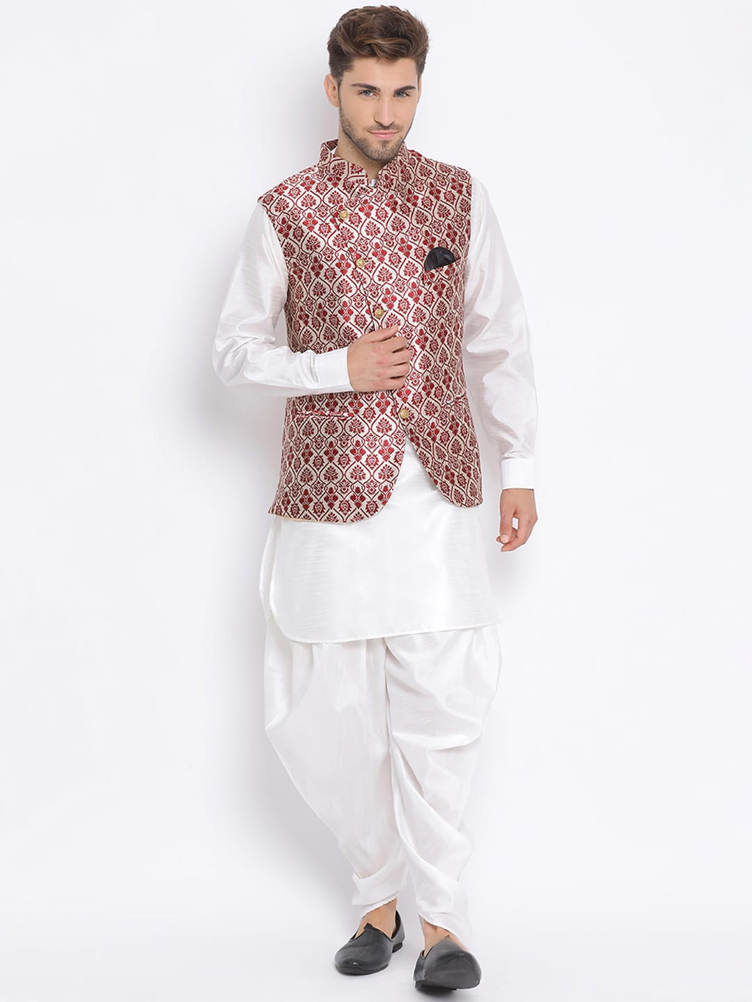 

hangup plus Men Straight Kurta with Harem Pants & Nehru Jacket, White