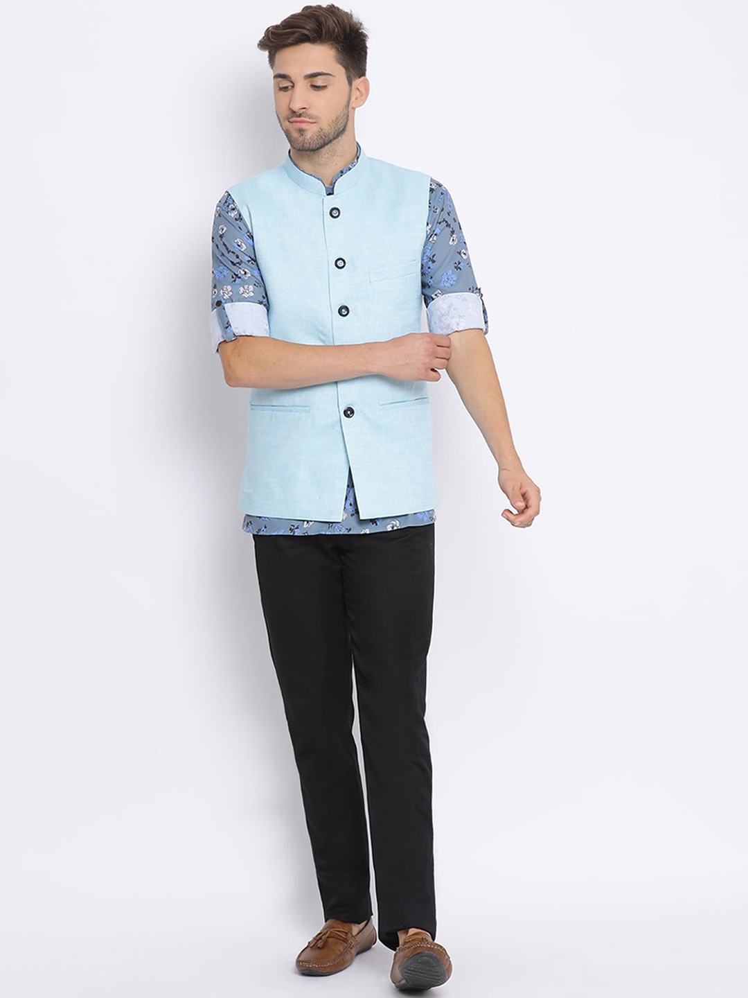 

hangup plus Men Printed Roll Up Sleeve Kurta with Pyjamas & Nehru Jacket, Blue
