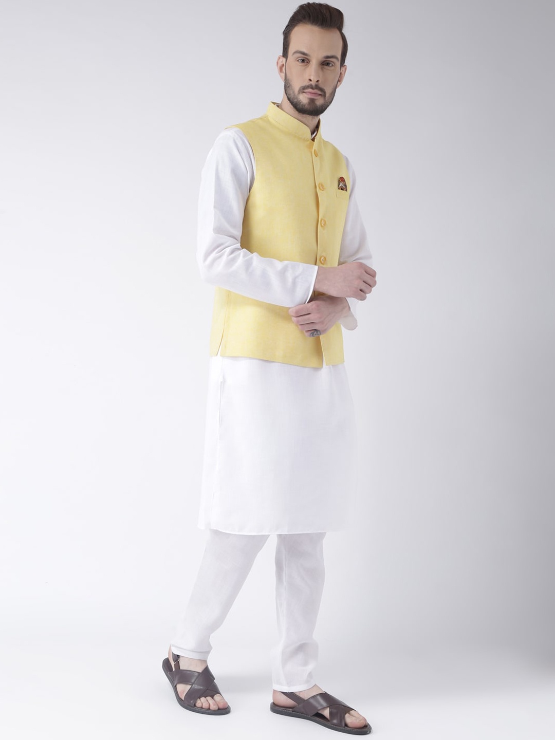 

Hangup Men Mandarin Collar Kurta with Pyjamas & Nehru Jacket, White