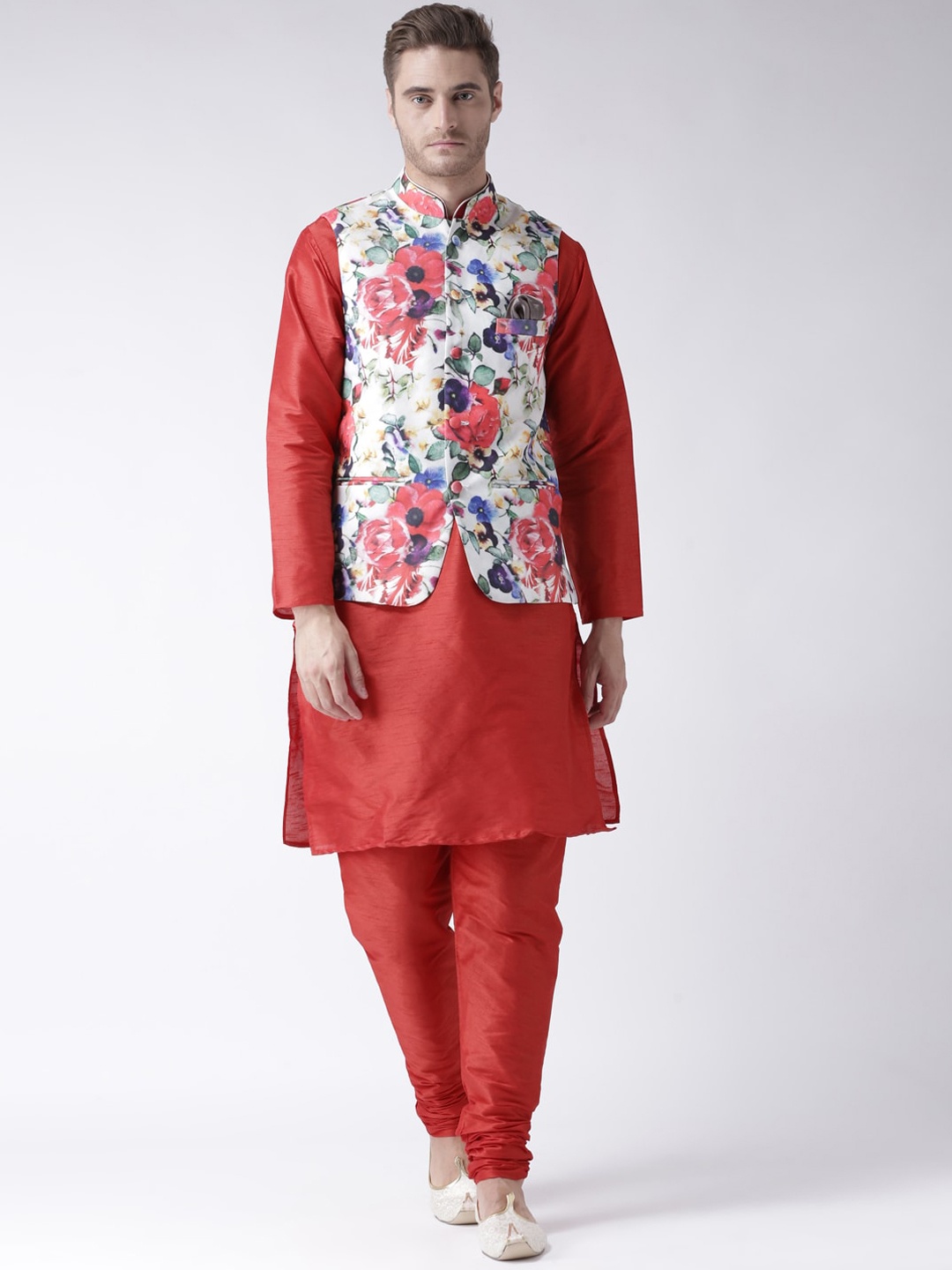 

Hangup Men Mandarin Collar Kurta with Pyjamas & Jacket, Red