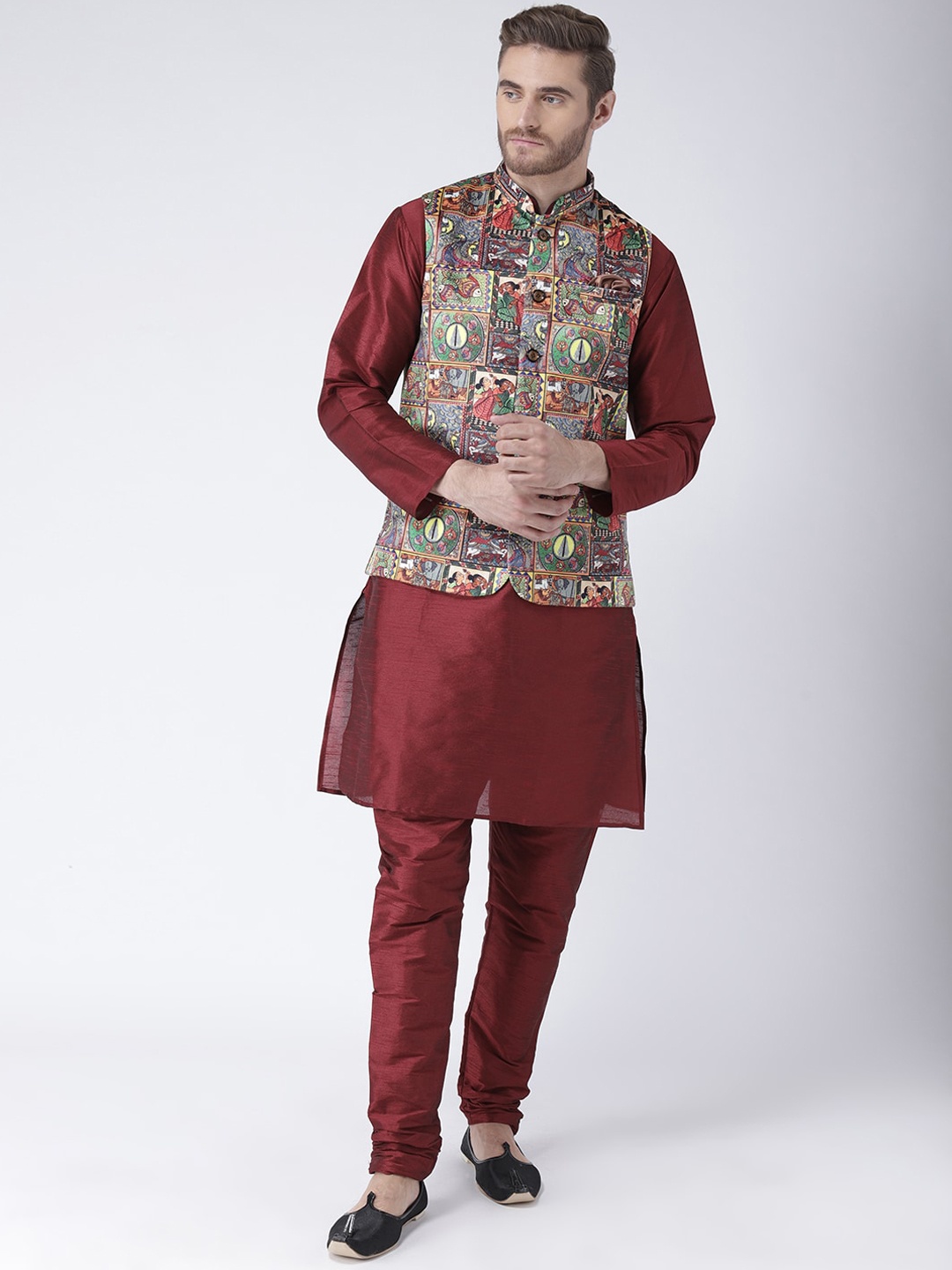 

Hangup Men Mandarin Collar Linen Kurta with Churidar & Printed Nehru Jacket, Maroon