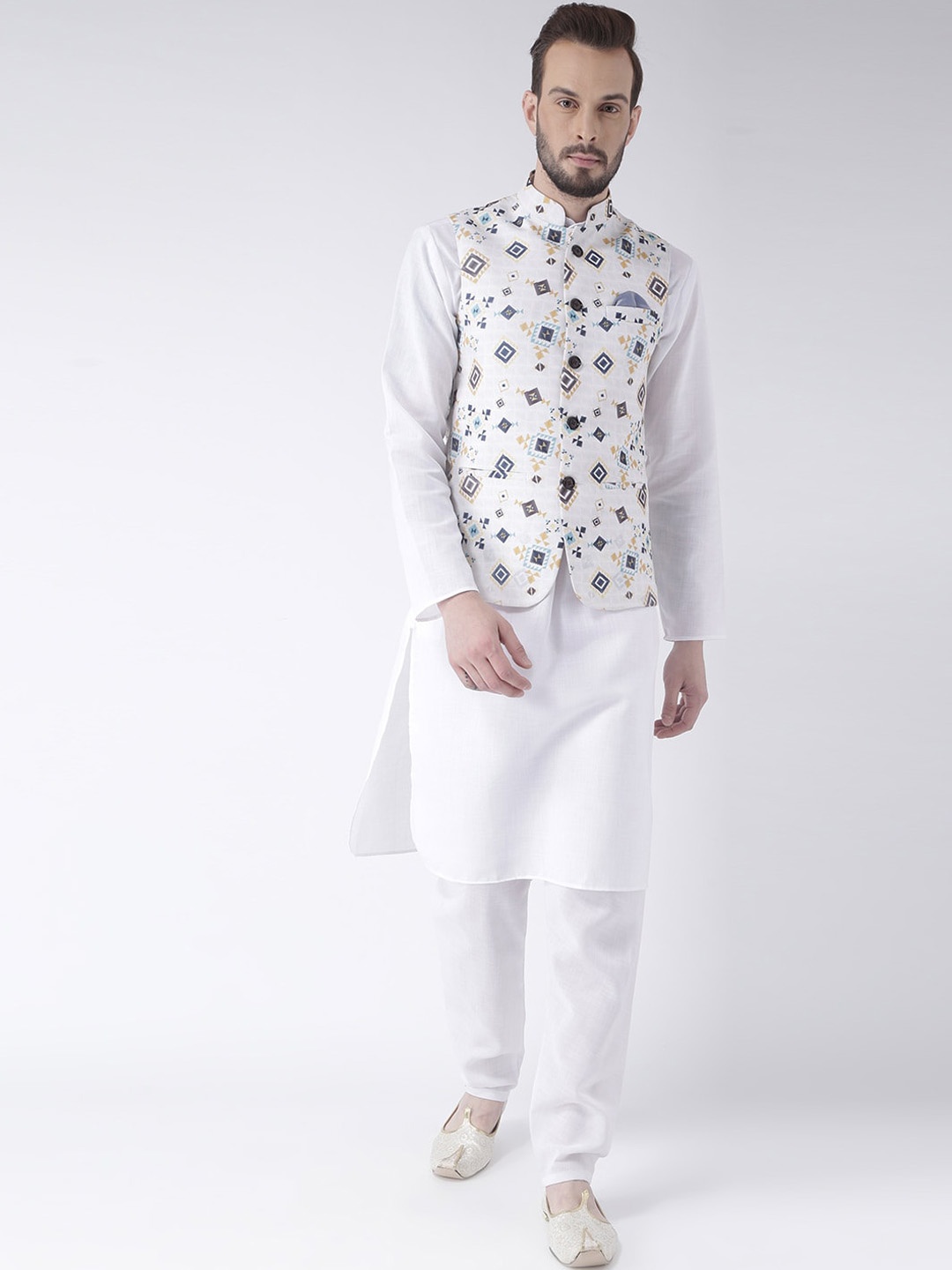 

Hangup Men Kurta With Pyjamas & Geomertic Printed Nehru Jacket, White