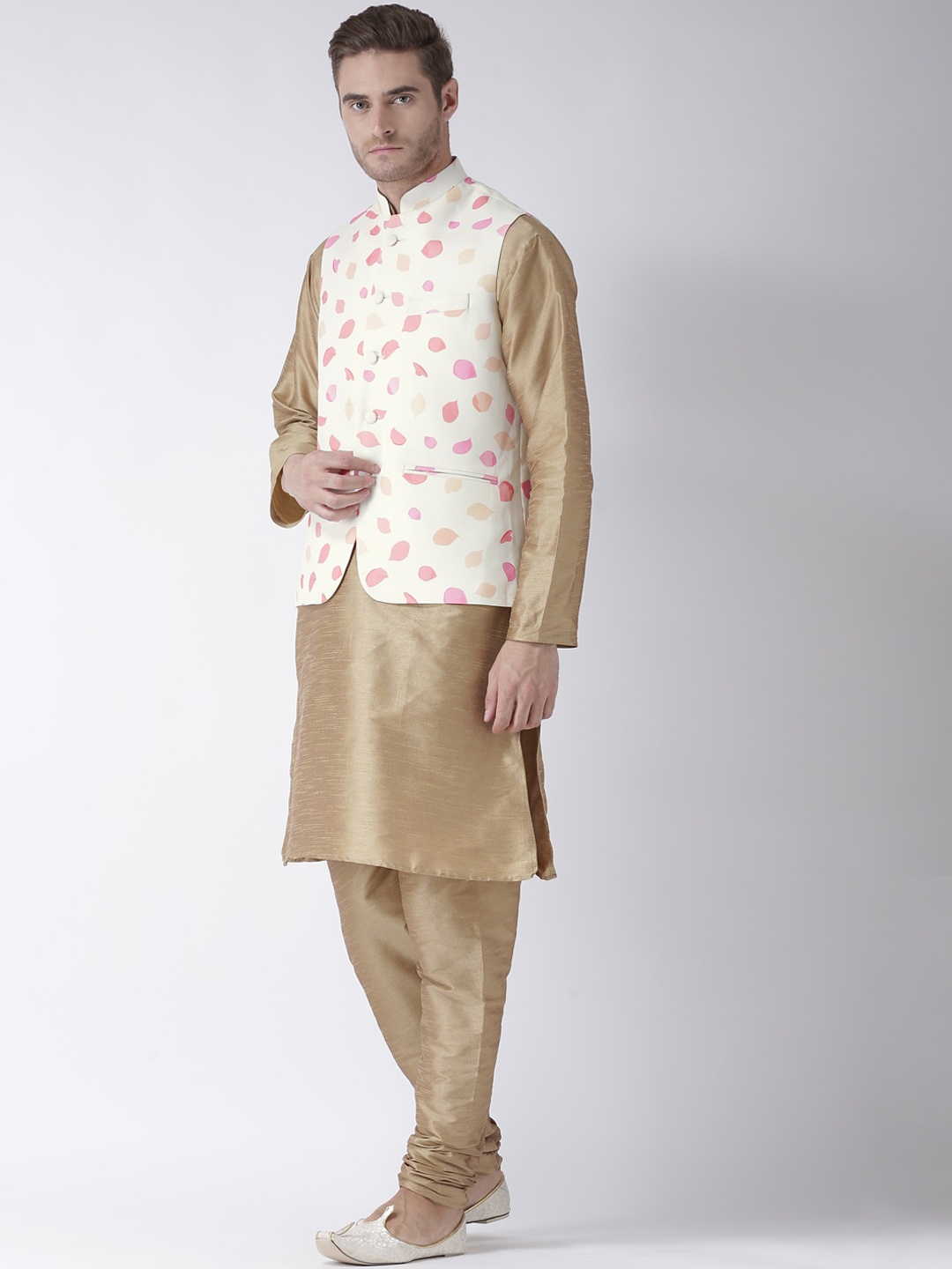 

hangup trend Men Raw Silk Kurta with Churidar & Nehru Jacket Set, Green