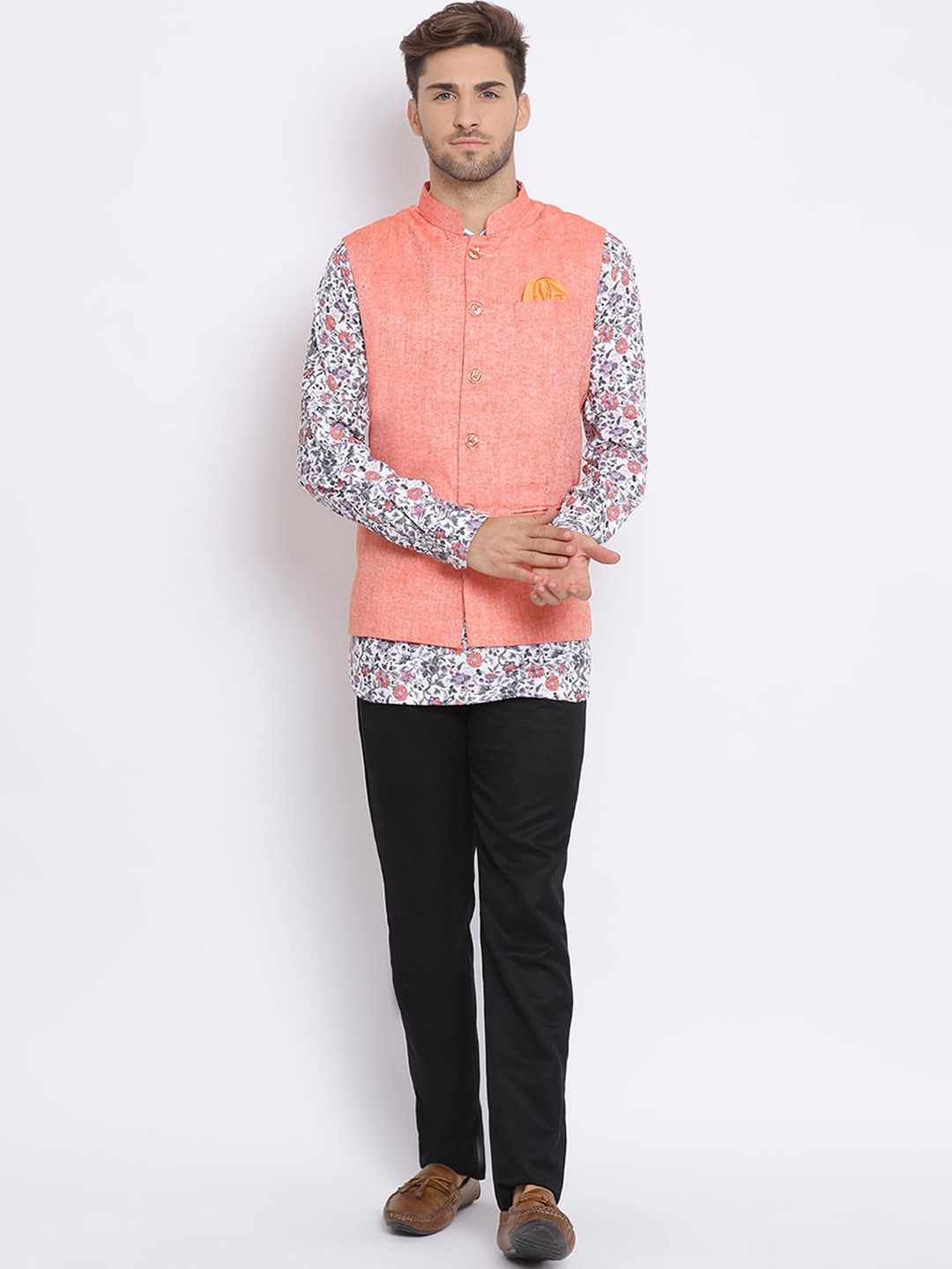 

hangup trend Men Printed Kurta with Trousers & Nehru jacket, Orange
