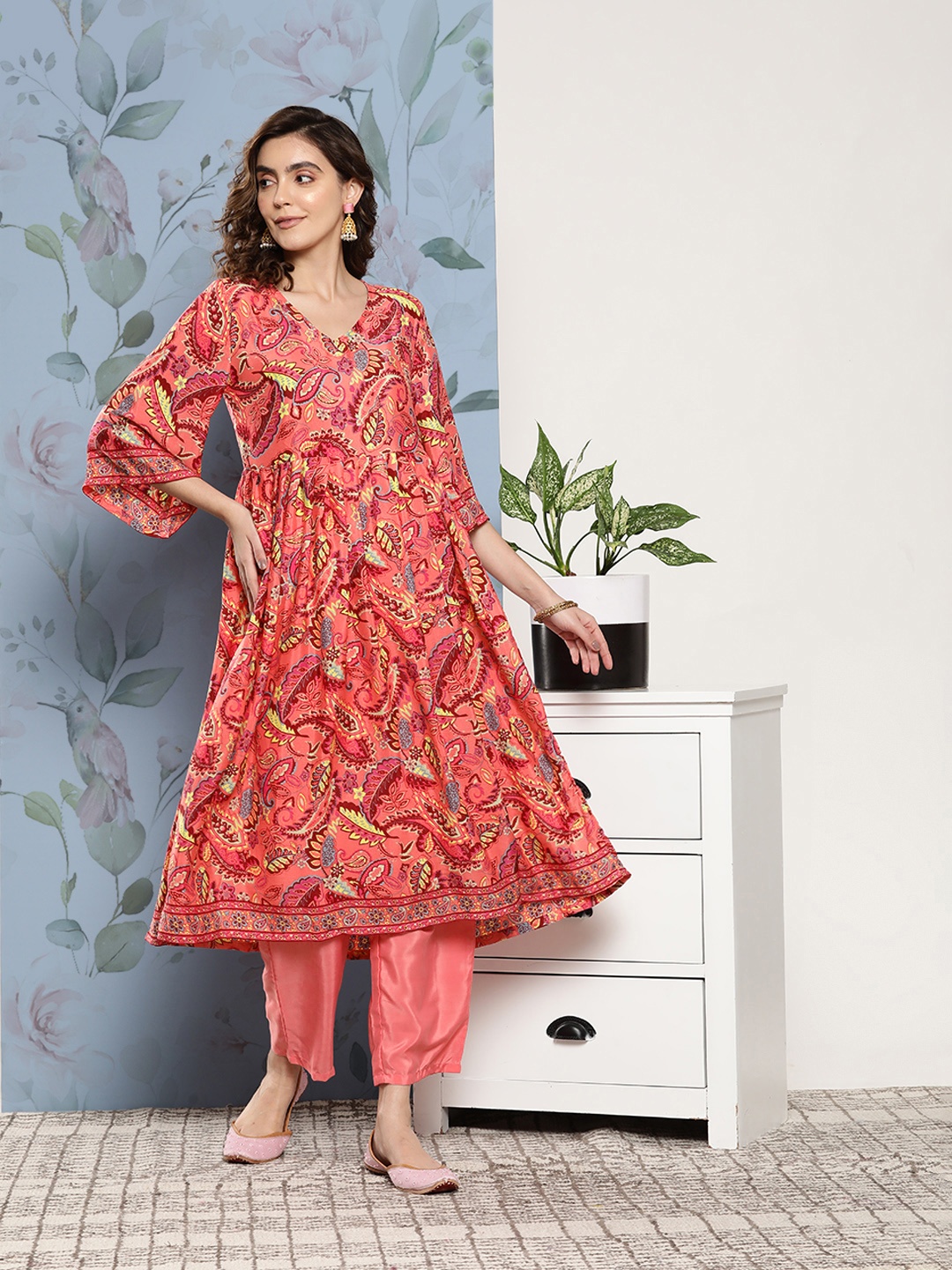 

InWeave Women Paisley Printed Pleated Flared Sleeves Kurta With Palazzos, Peach