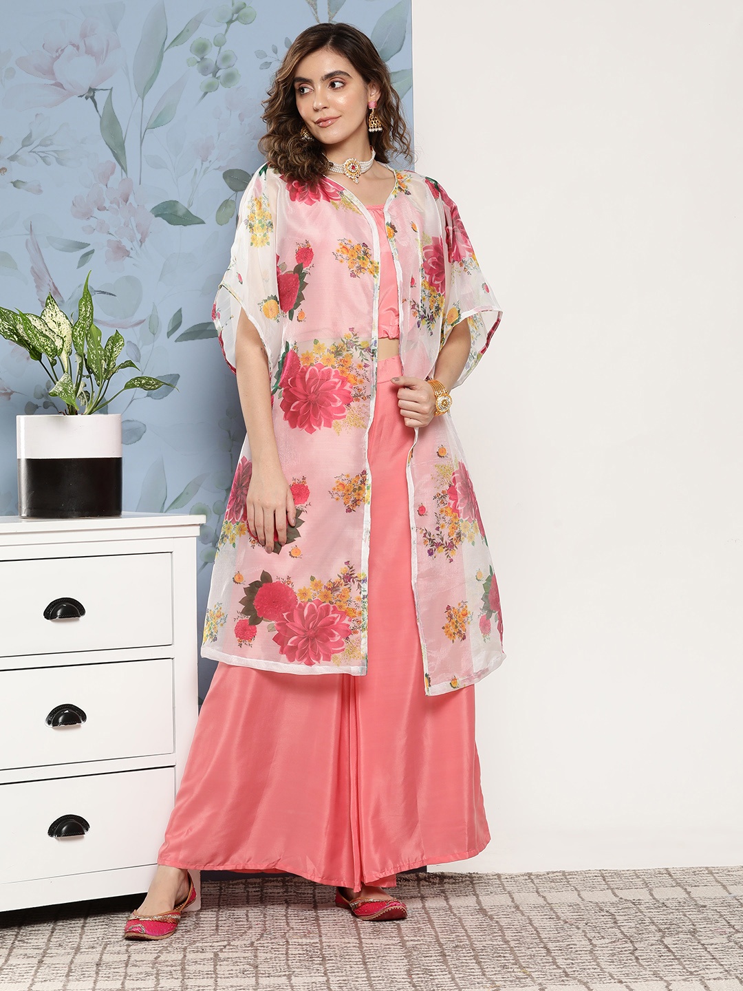 

InWeave Women Peach Crop Top With Palazzos & Jacket
