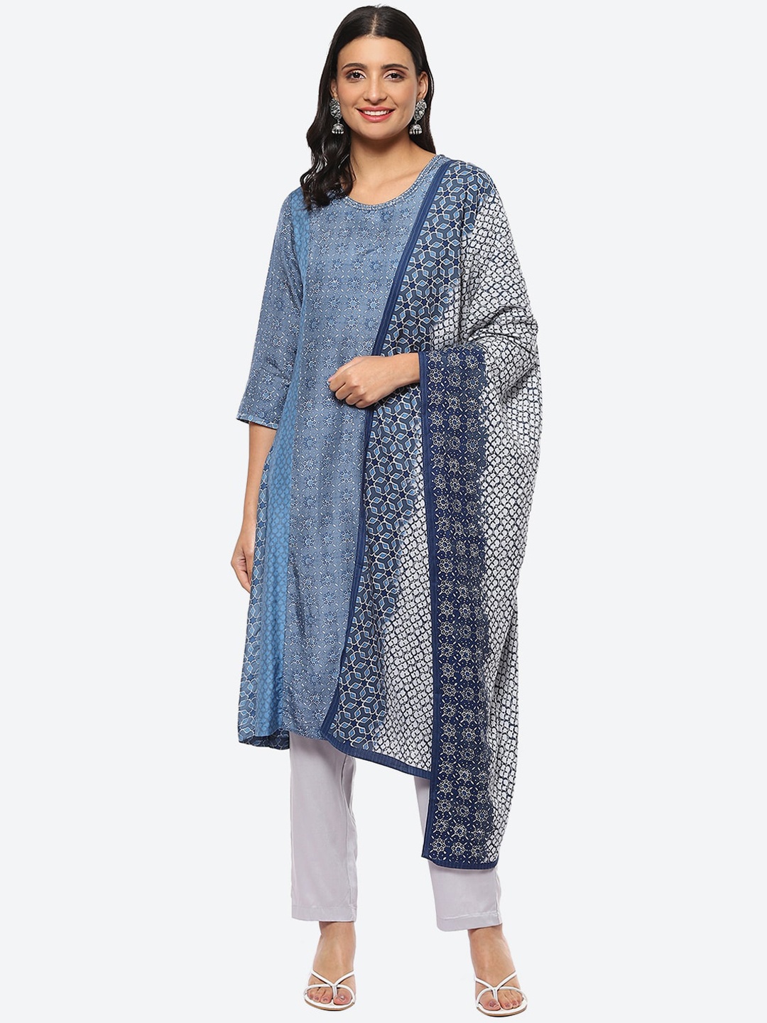 

Biba Women Floral Printed Kurta With Trousers & With Dupatta, Blue