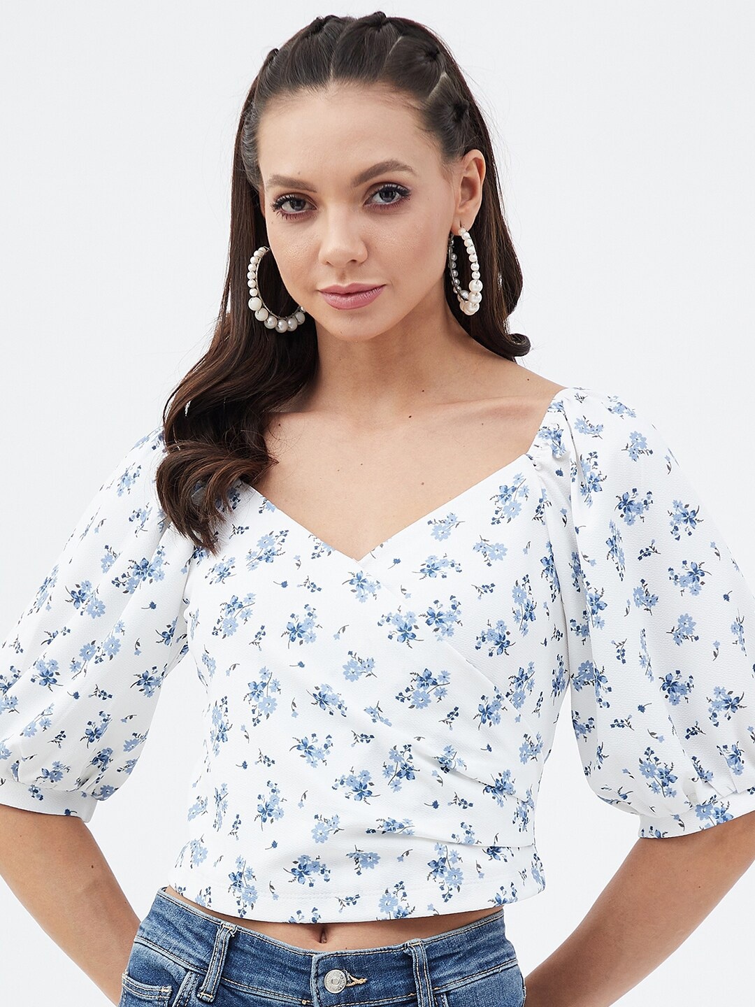 

Harpa Floral Printed Puff sleeve Crop Top, White