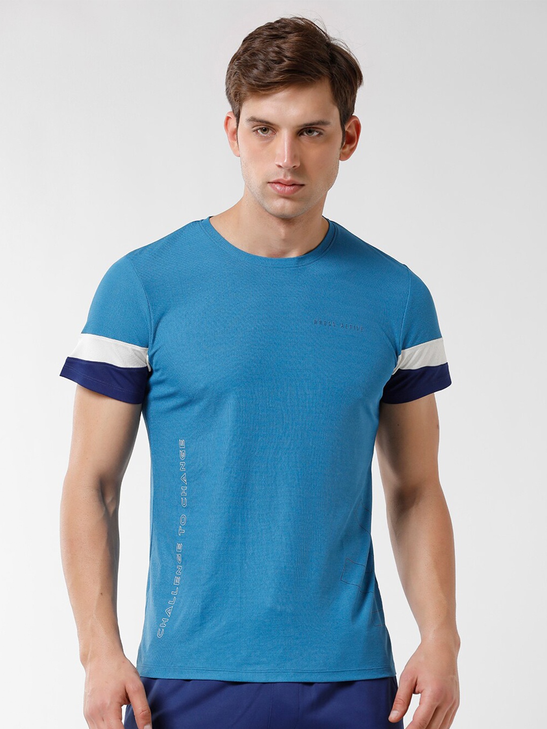 

WROGN Men Round Neck Pure Cotton T-shirt, Blue
