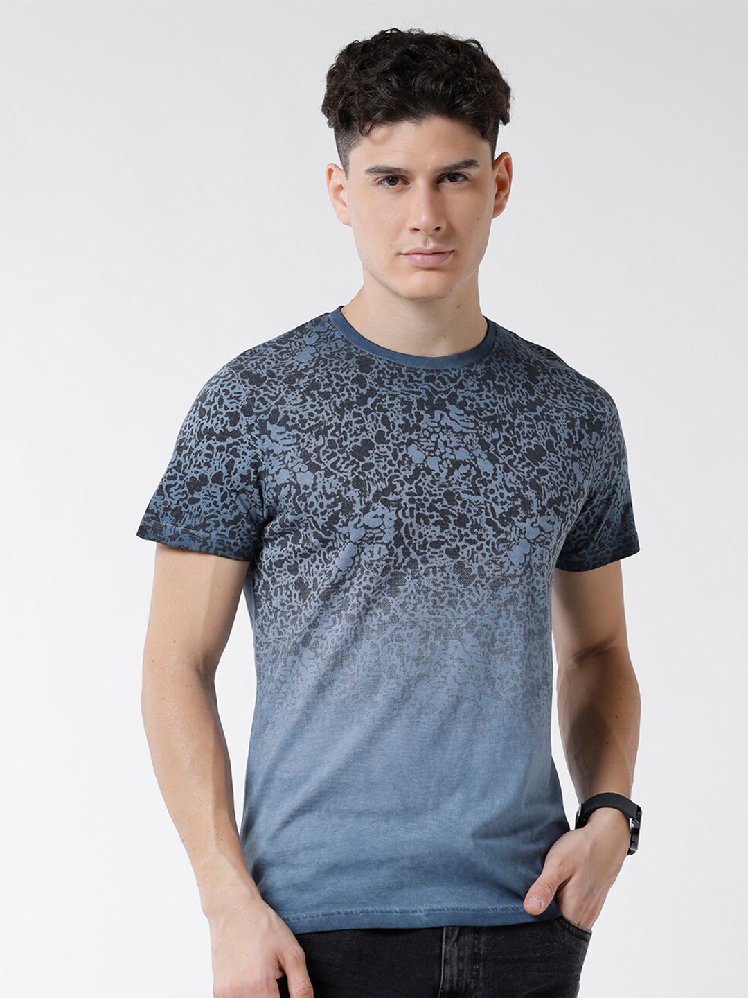 

WROGN Men Abstract Printed Cotton T-shirt, Blue