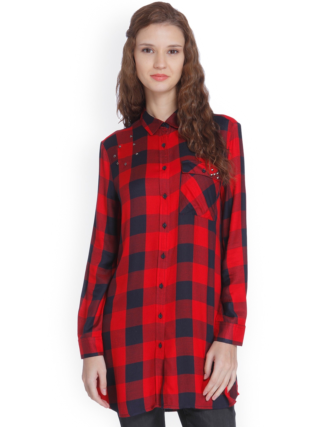 

ONLY Women Red & Navy Blue Regular Fit Checked Casual Shirt