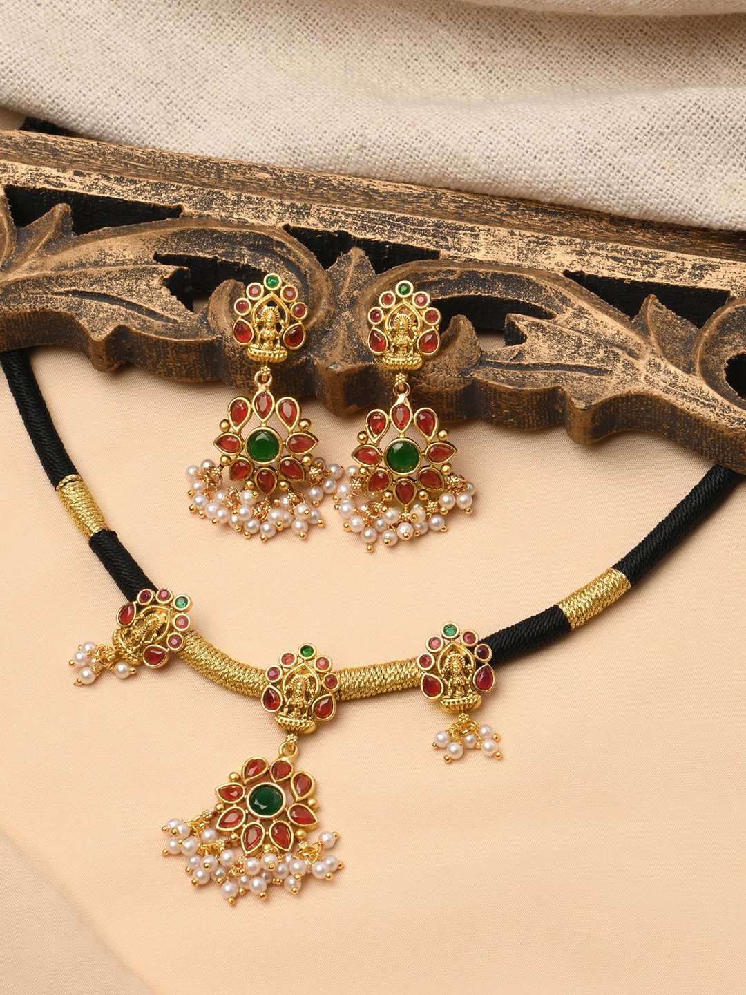 

Fida Gold-Plated Stone-Studded & Pearl Beaded Jewellery Set