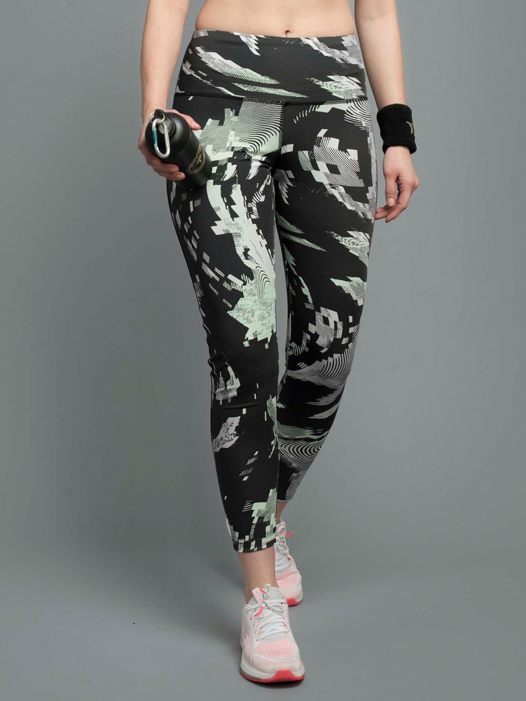 

Keepfit Women Printed Stretchable Melange High Waist Running Tights, Black