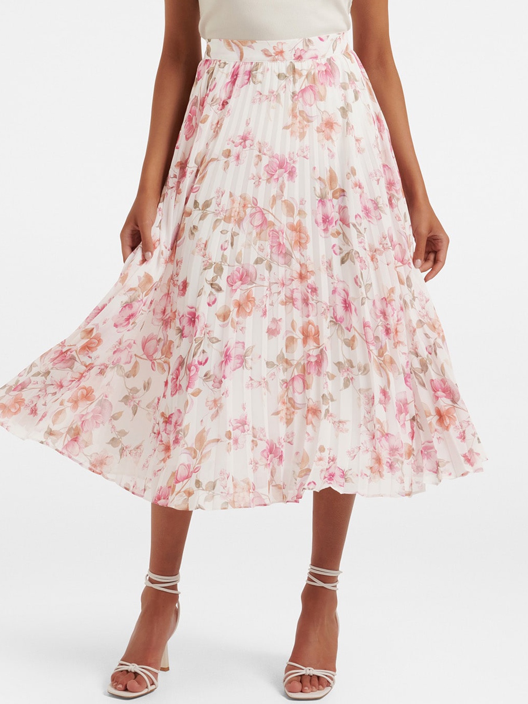 

Forever New Floral Printed Accordion Pleats Flared Skirt, White