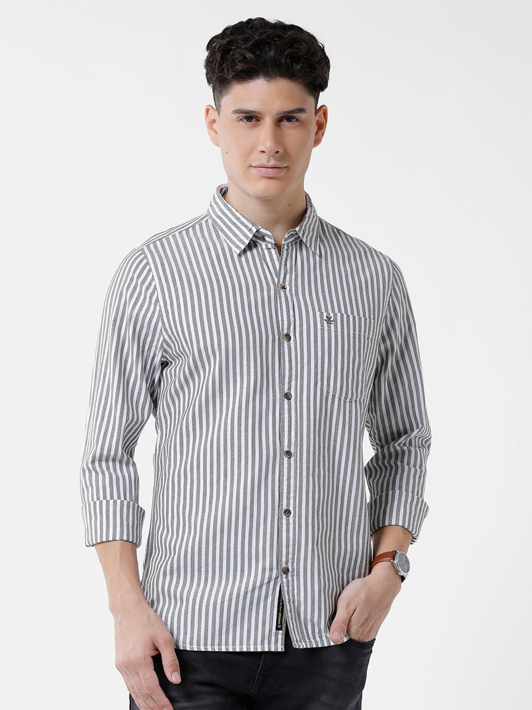 

WROGN Men Slim Fit Striped Pure Cotton Casual Shirt, Black