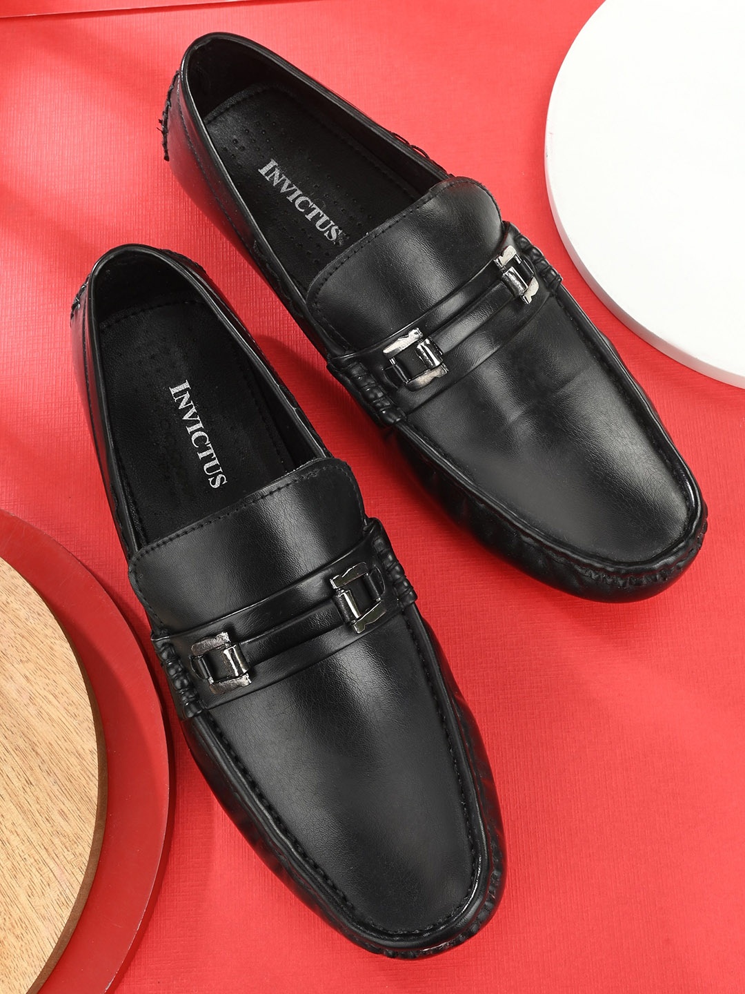 

INVICTUS Men Comfort Insole Lightweight Loafers, Black