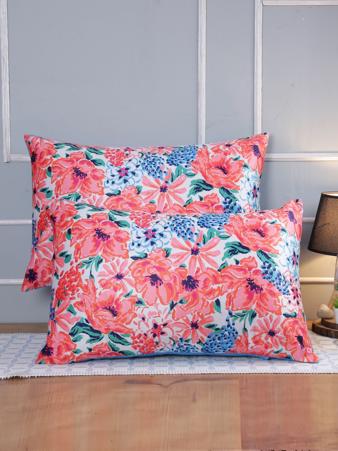 

ROMEE Pink & Blue 2 Pieces Floral Printed Pillow Covers