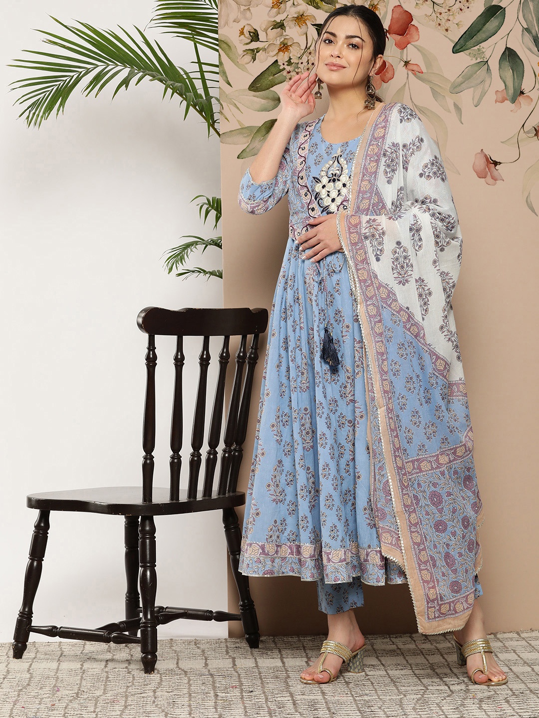 

KALINI Ethnic Motifs Printed Gotta Patti Pure Cotton Kurta With Trousers & With Dupatta, Turquoise blue