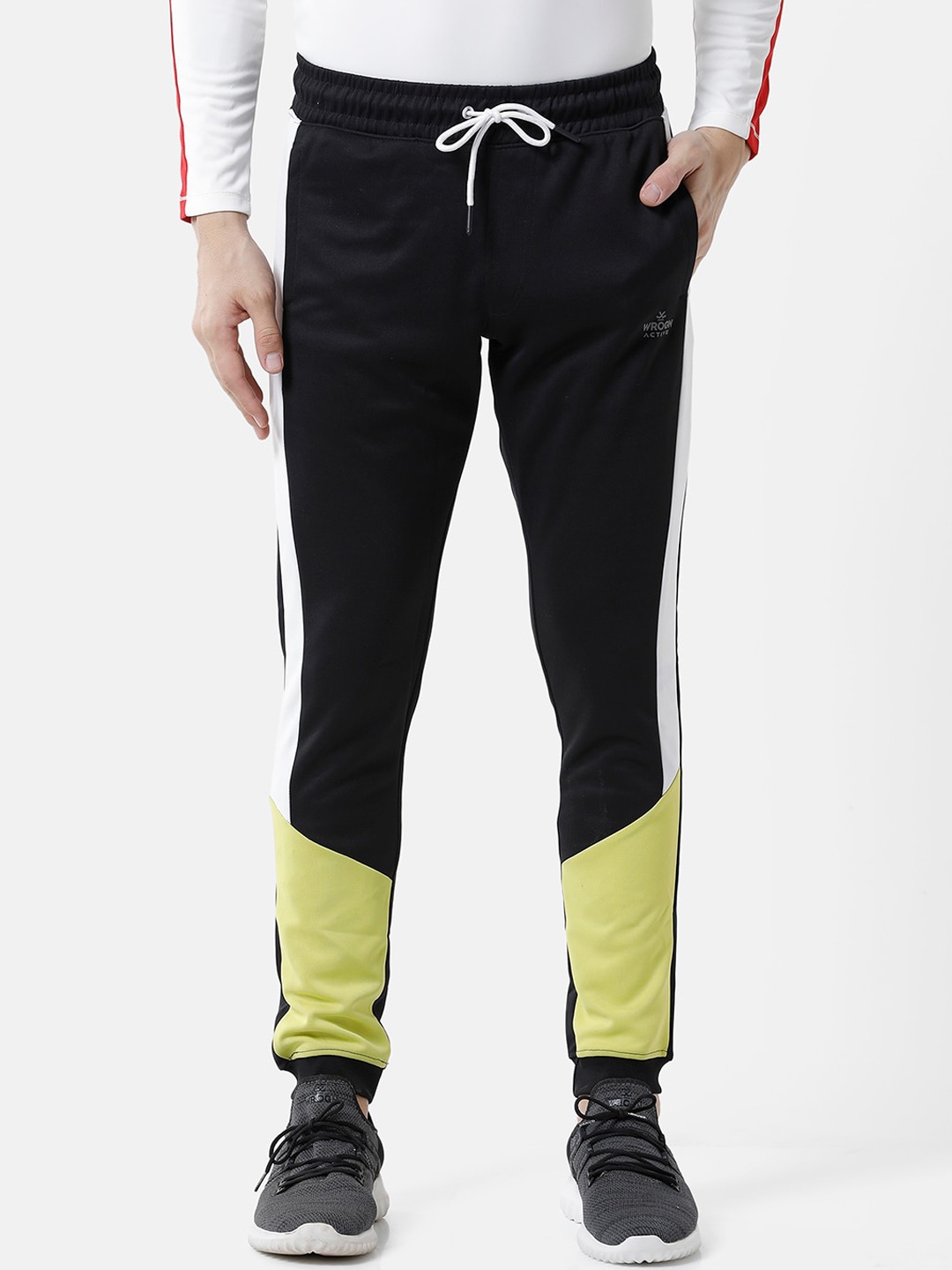 WROGN Men Colourblocked Jogger, Black