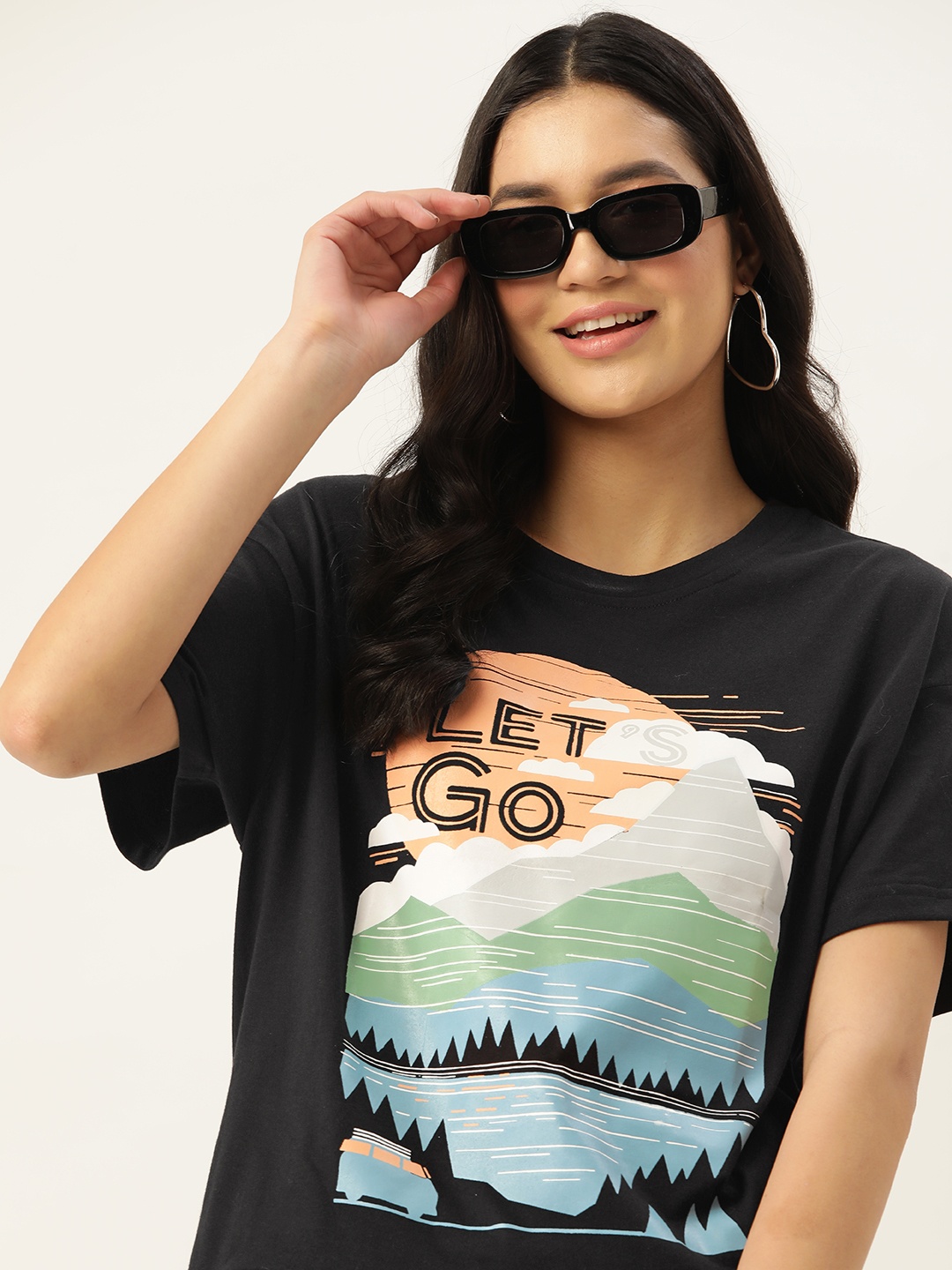 

DressBerry Graphic Printed Drop-Shoulder Sleeves T-shirt, Black