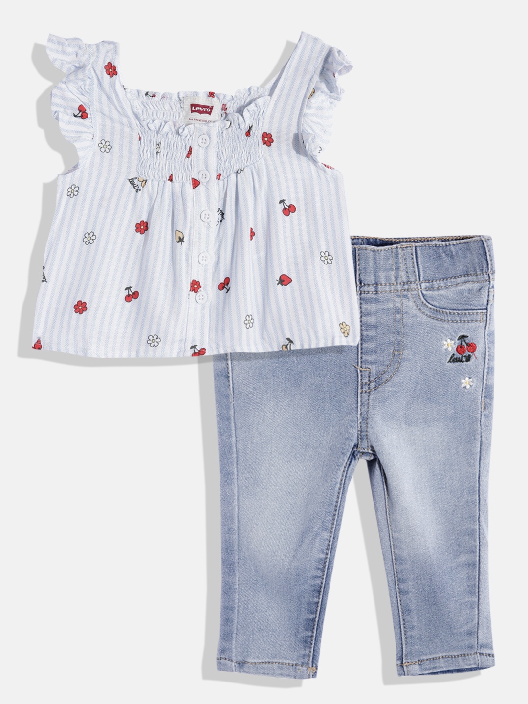 

Levis Girls Printed Top With Jeans, White