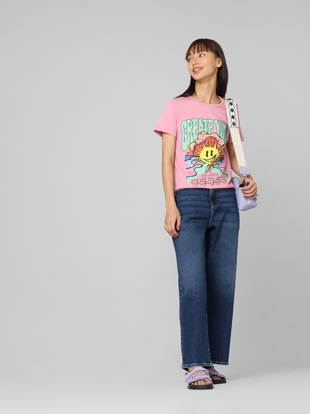 

ONLY Women Straight Fit High-Rise Clean Look Light Fade Stretchable Cotton Jeans, Navy blue