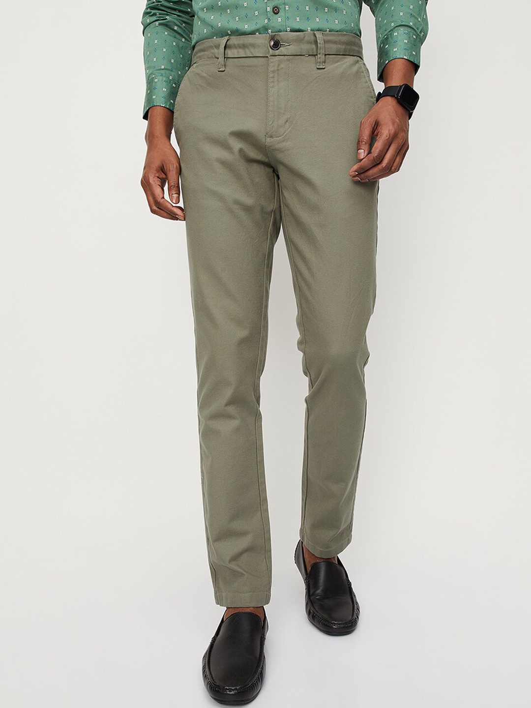 

max Men Mid-Rise Cotton Chinos Trousers, Olive