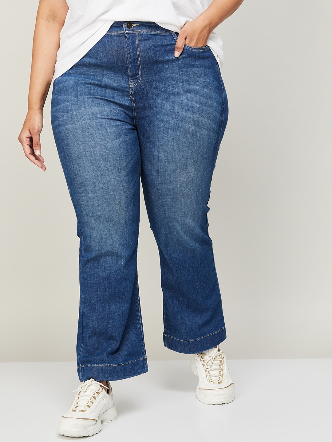 

Nexus by Lifestyle Women Plus Size High-Rise Light Fade Cotton Jeans, Blue