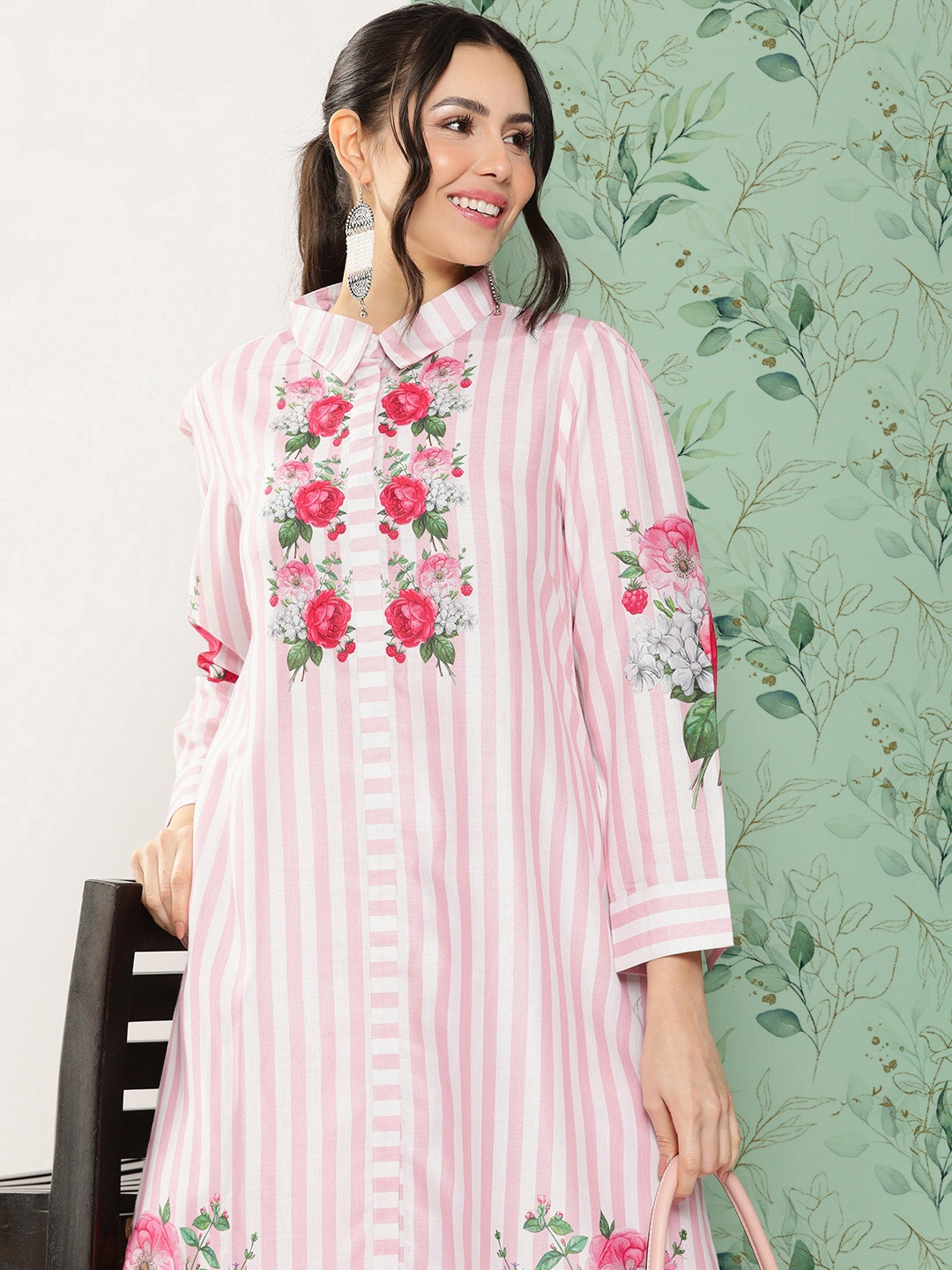 

Bhama Couture Striped Kurta With Palazzos, Pink