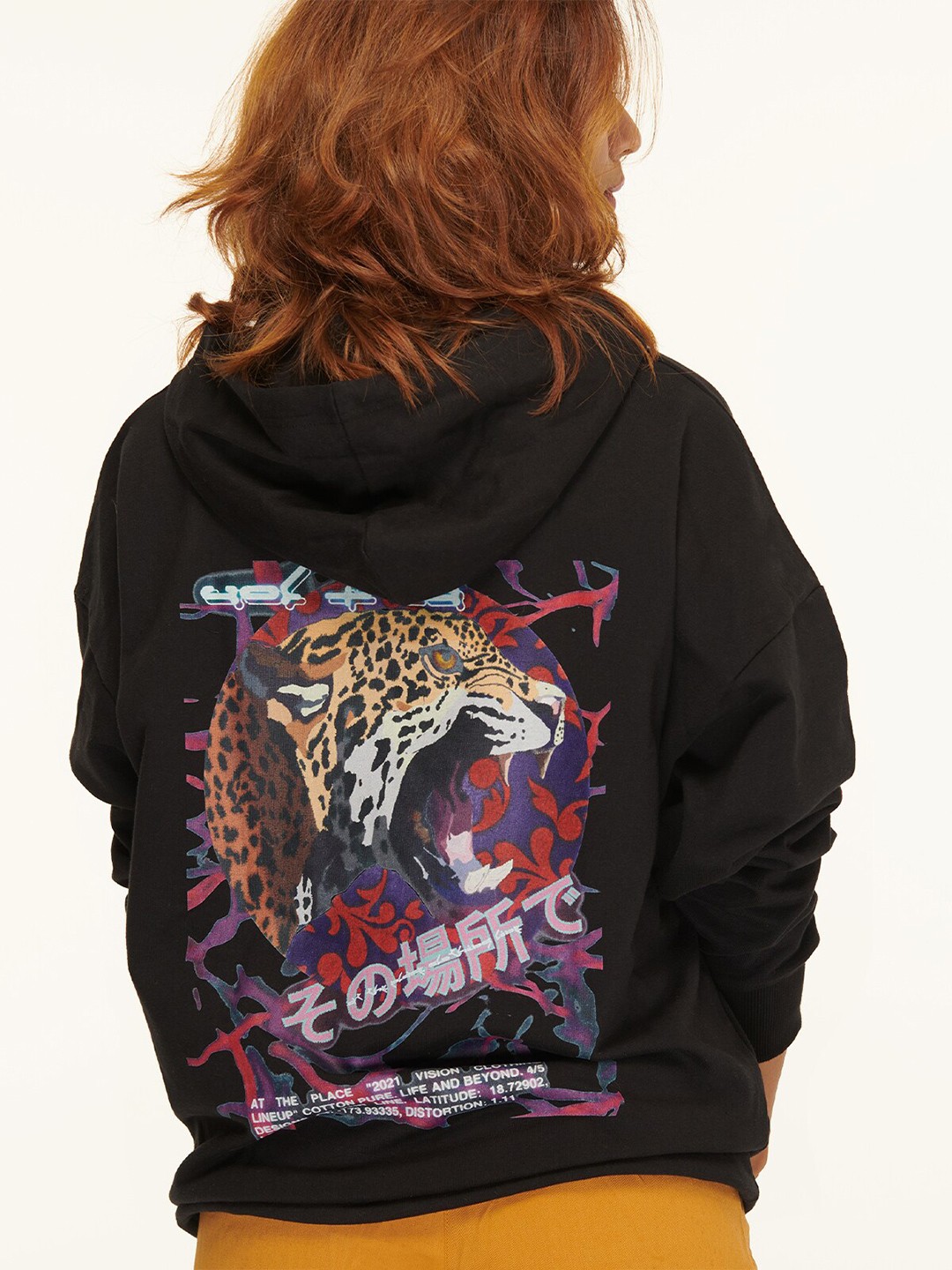 

ODETTE Women Printed Hooded Sweatshirt, Black