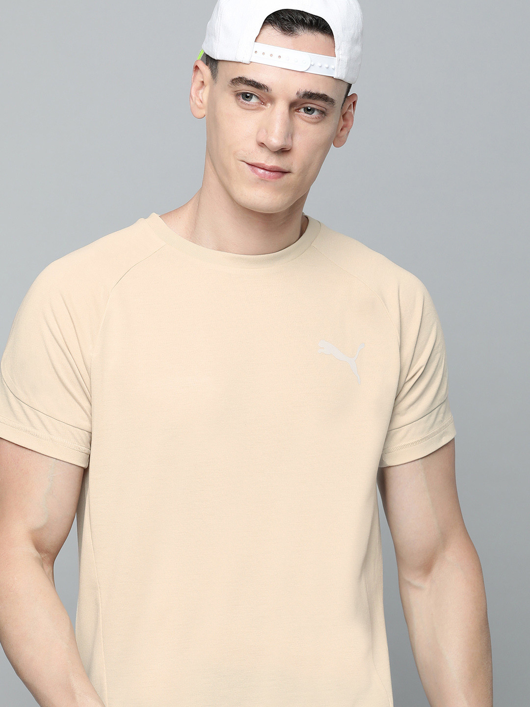 

Puma Solid T-Shirt, Beige