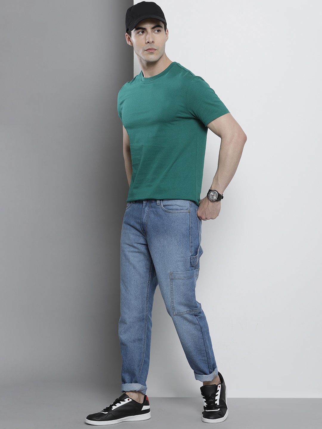 

The Indian Garage Co Men Relaxed Fit Heavy Fade Stretchable Jeans, Blue