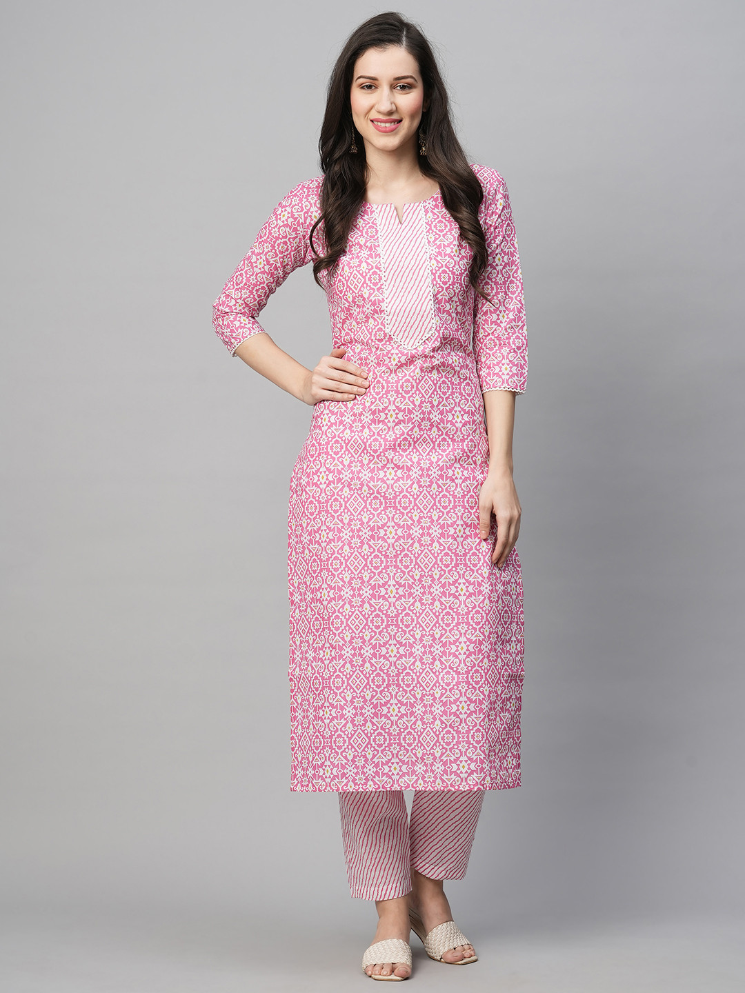 

KALINI Women Ethnic Motifs Printed Kurta with Trousers Set, Pink