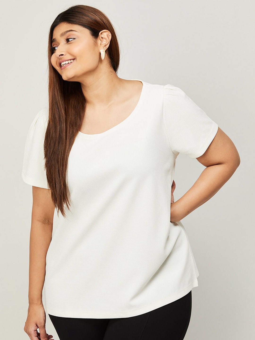 

Nexus by Lifestyle White Plus Size Top