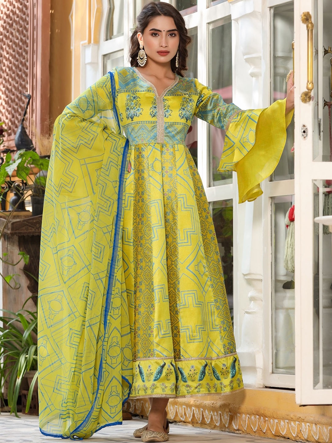 

mirari Geometric Printed Anarkali Silk Kurta, Green