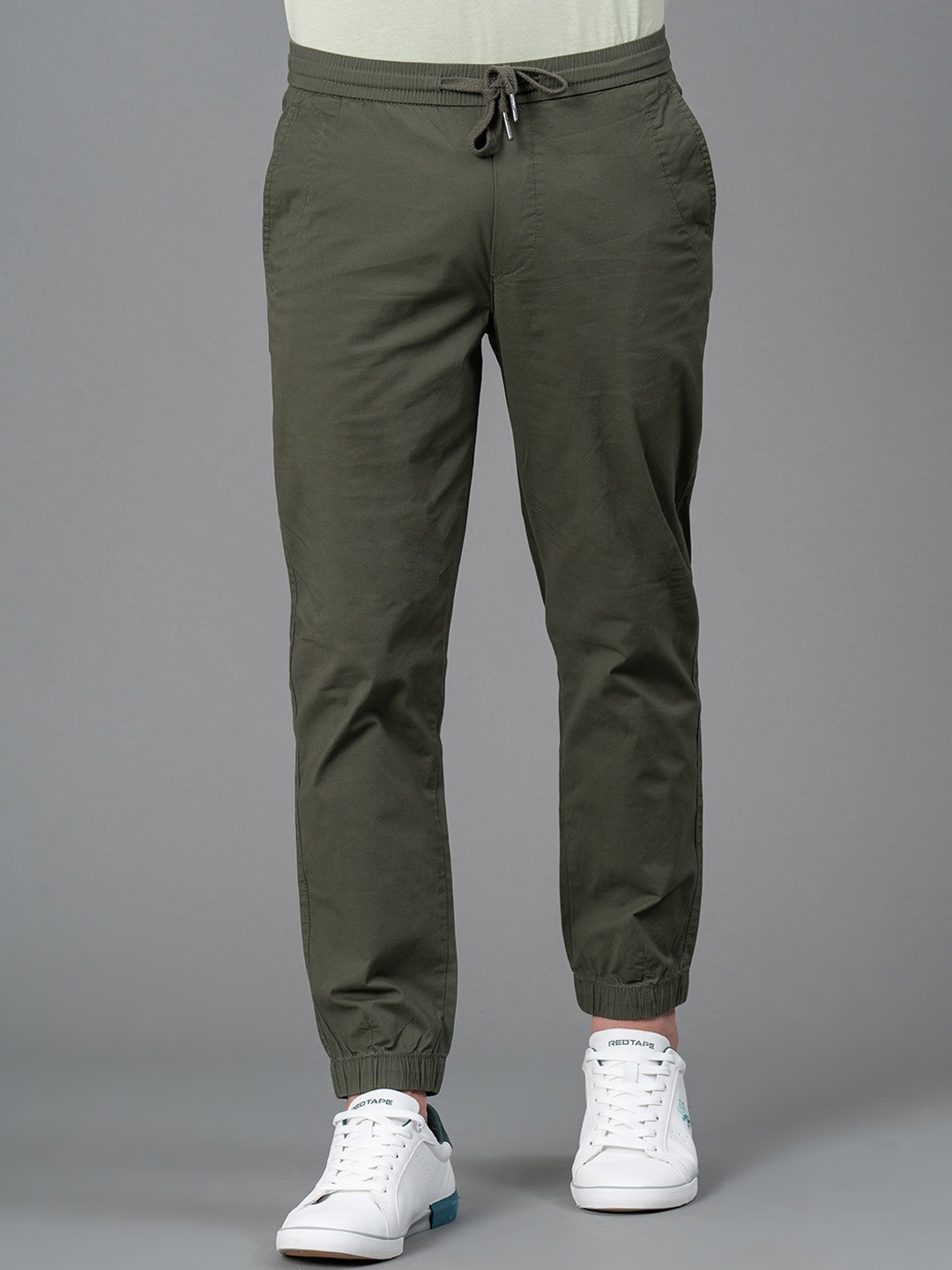 

Red Tape Men Regular Fit Mid-Rise Joggers, Olive