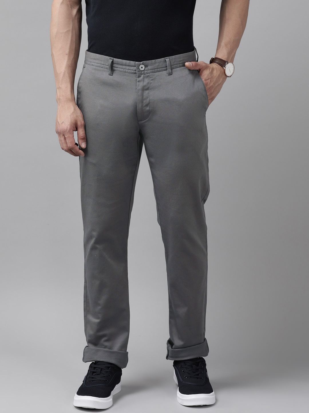 

Blackberrys Men Textured Tapered Fit Trousers, Grey