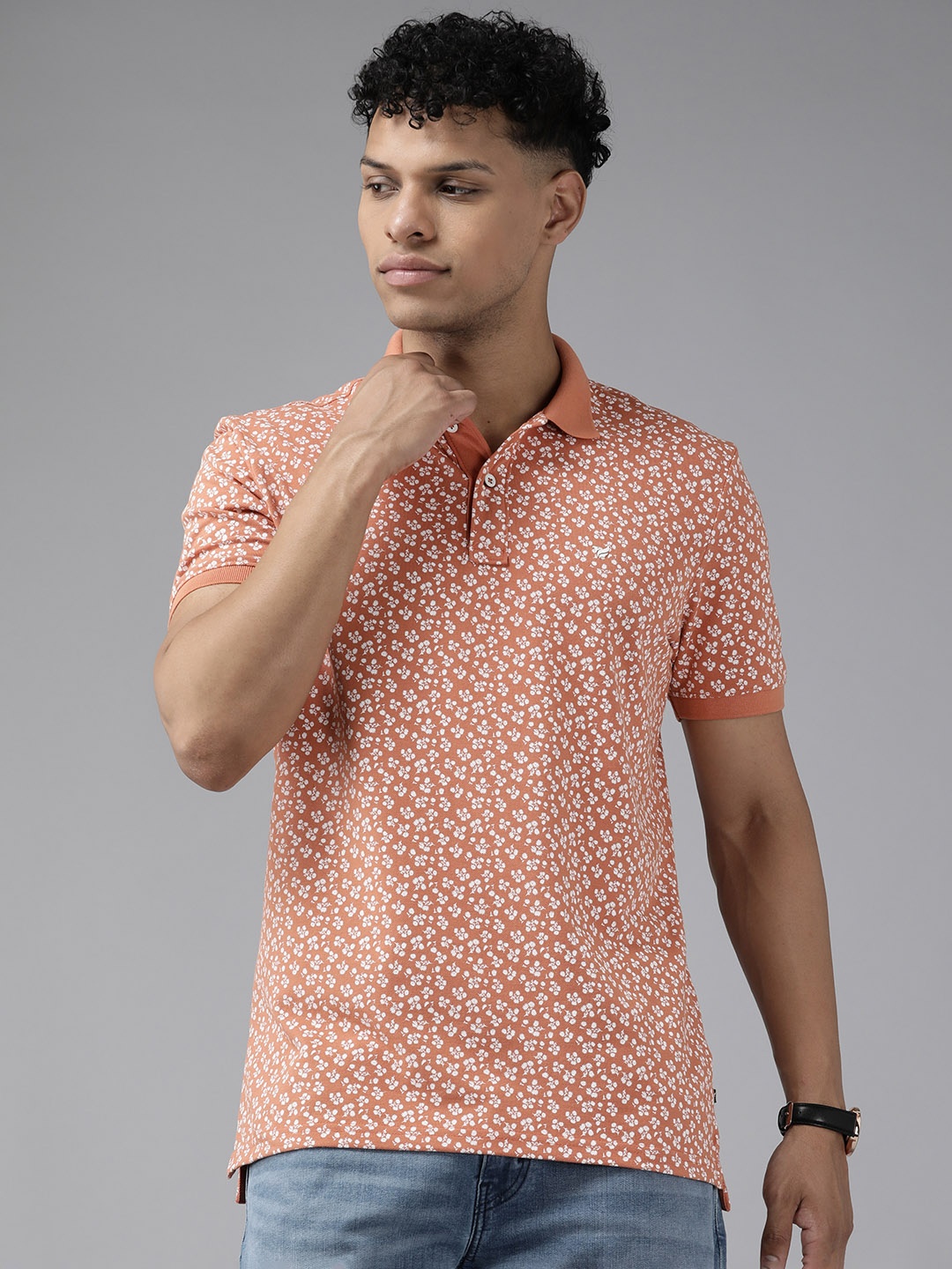 

Blackberrys Men Floral Printed Polo Collar T-shirt, Peach