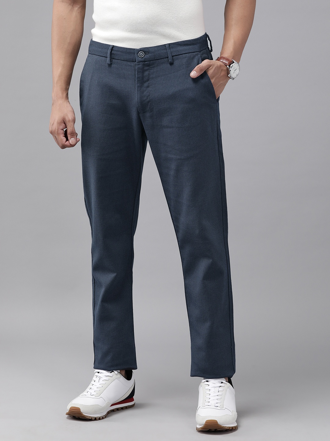 

Blackberrys Men B95 Textured Slim Fit Trousers, Navy blue