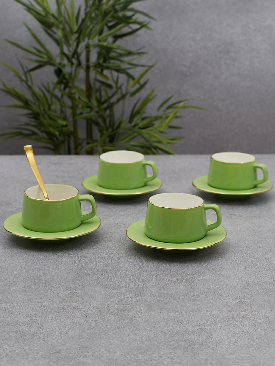 

HomeTown Liliput 8 Pieces Green Bone China Glossy Cups and Saucers 210 ml each