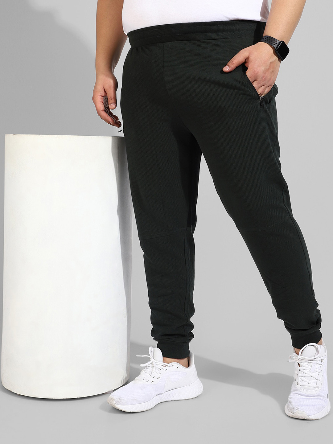 

Instafab Plus Men Plus Size Cotton Regular Fit Joggers, Green