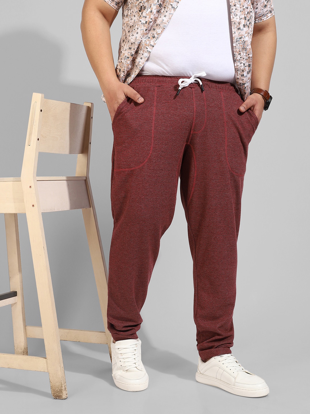 

Instafab Plus Men Plus Size Striped Cotton Regular Fit Joggers, Maroon