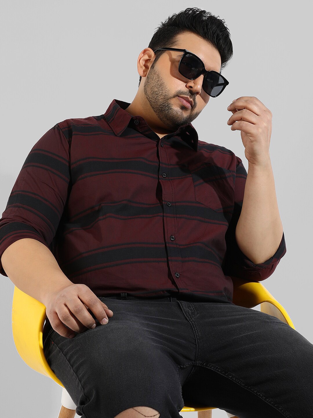

Instafab Plus Men Plus Size Horizontal Stripes Casual Cotton Shirt, Maroon