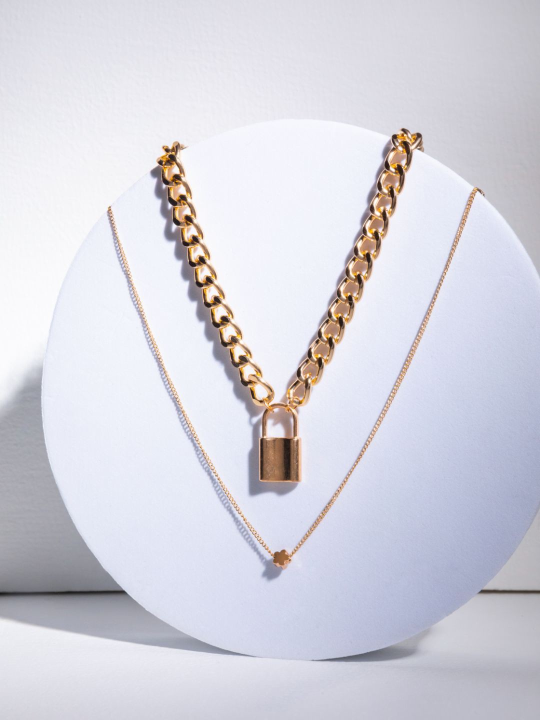 

PRITA BY PRIYAASI Dual-Layered Floral Lock Link Gold-Plated Necklace
