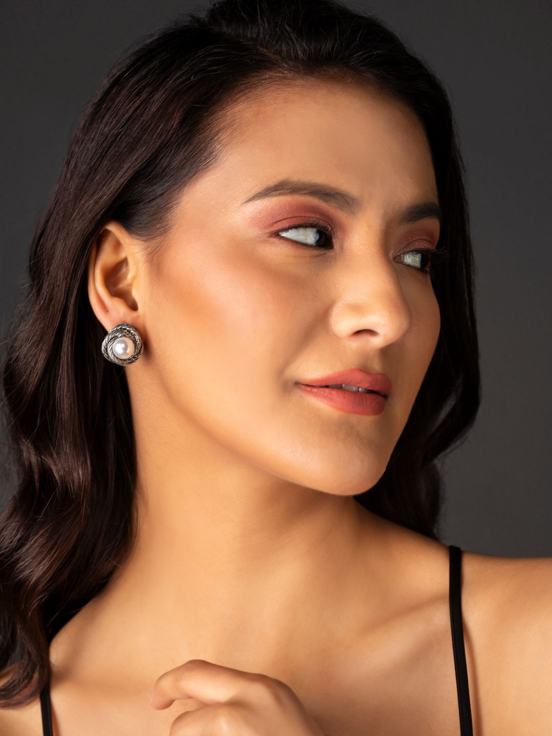 

PRITA Silver-Plated Studs Earrings, White