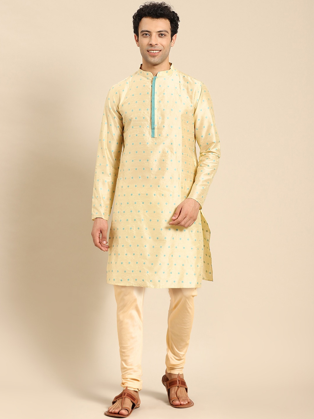 

Amodh by Kisah Men Ethnic Motifs Print Cotton Kurta, Beige