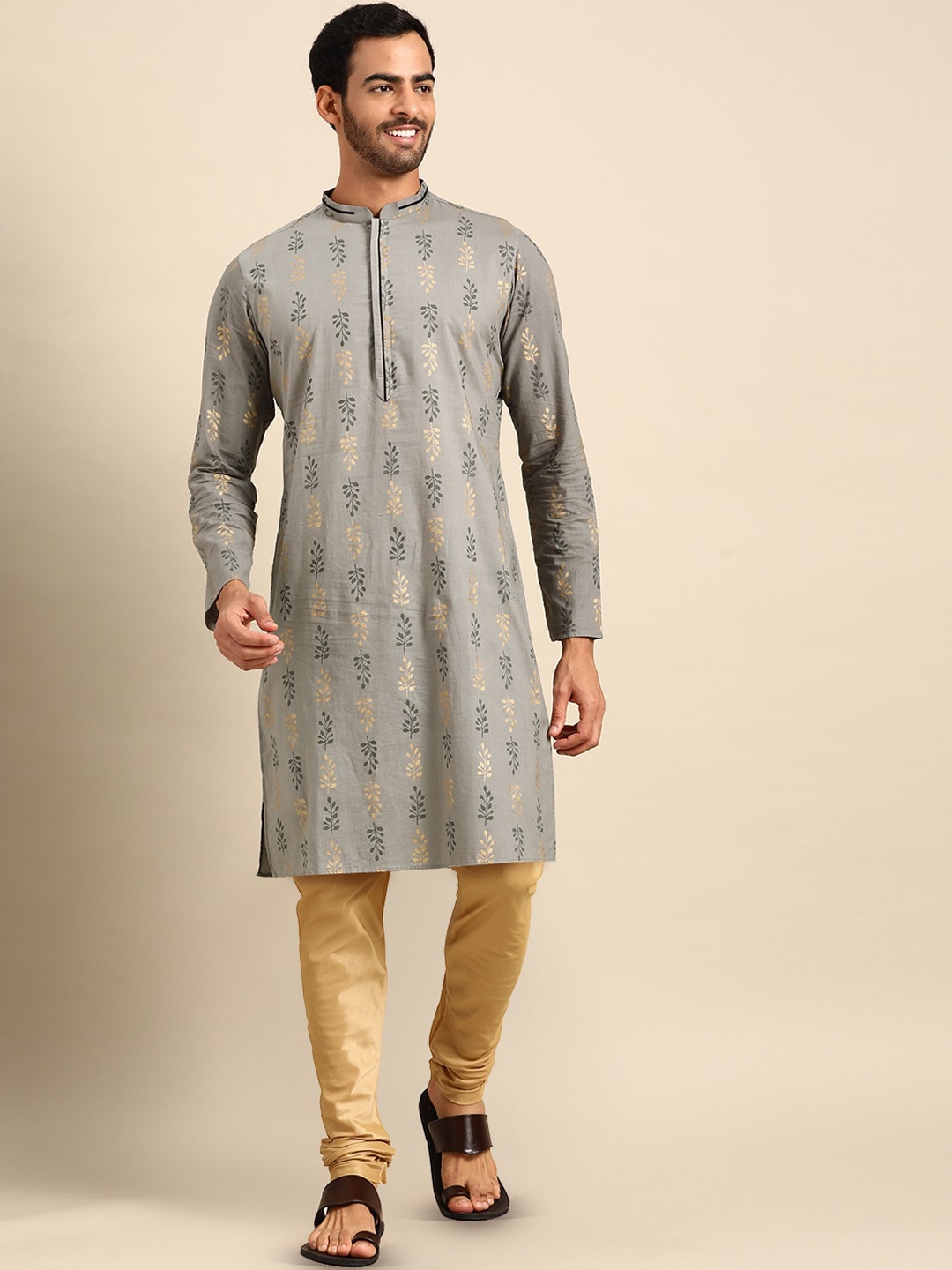 

Amodh by Kisah Men Floral Print Cotton Kurta, Grey