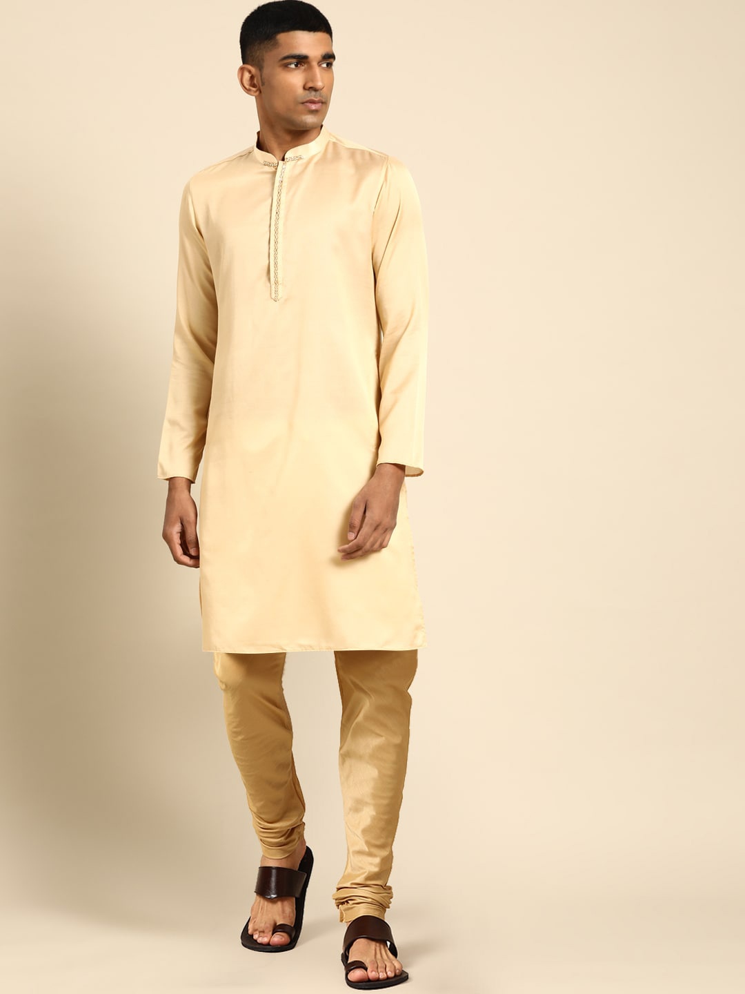 

Amodh by Kisah Thread Work Pastels Dobby Cotton Kurta, Cream