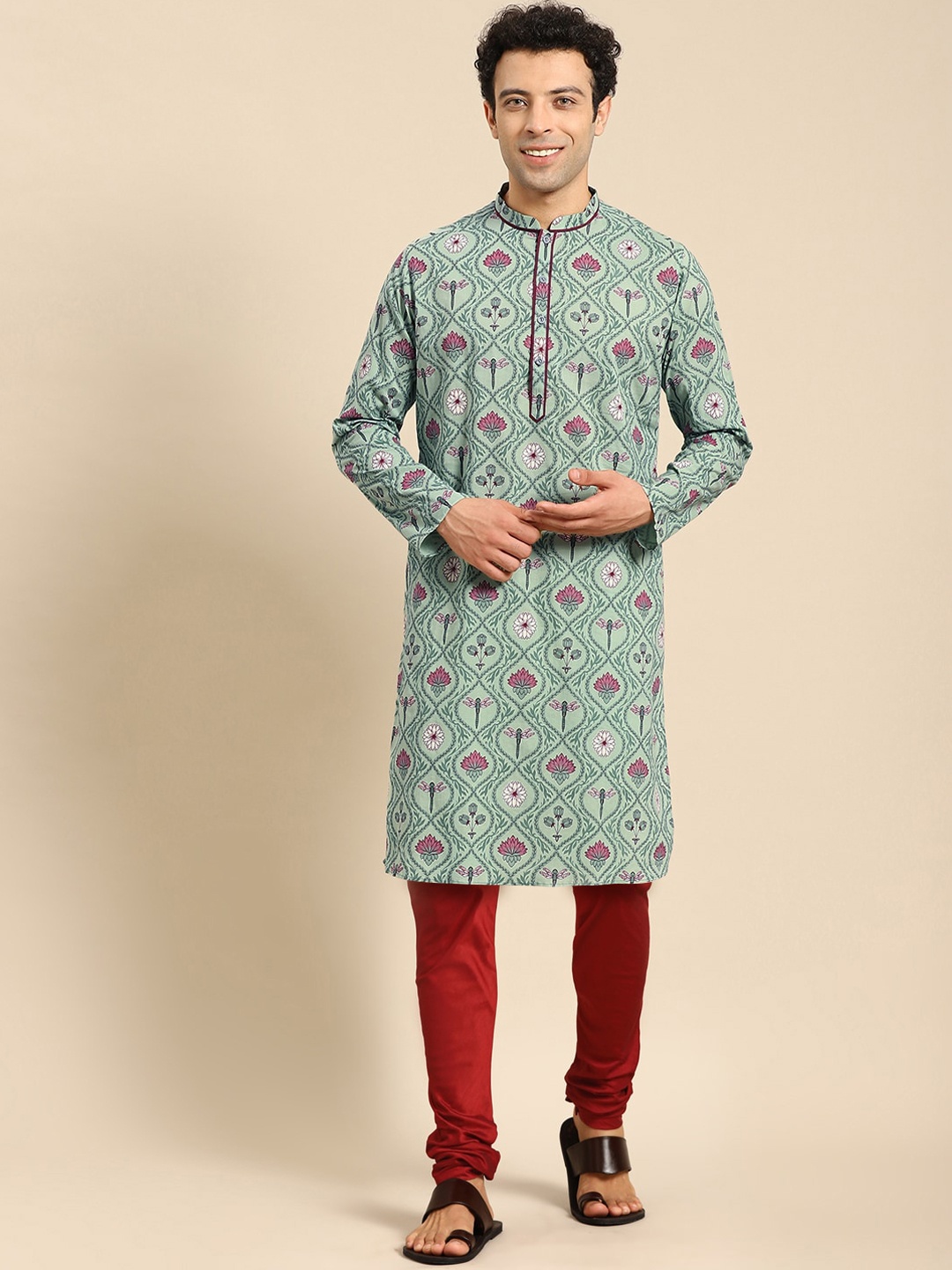 

Amodh by Kisah Men Floral Printed Mandarin Collar Straight Cotton Kurta, Teal